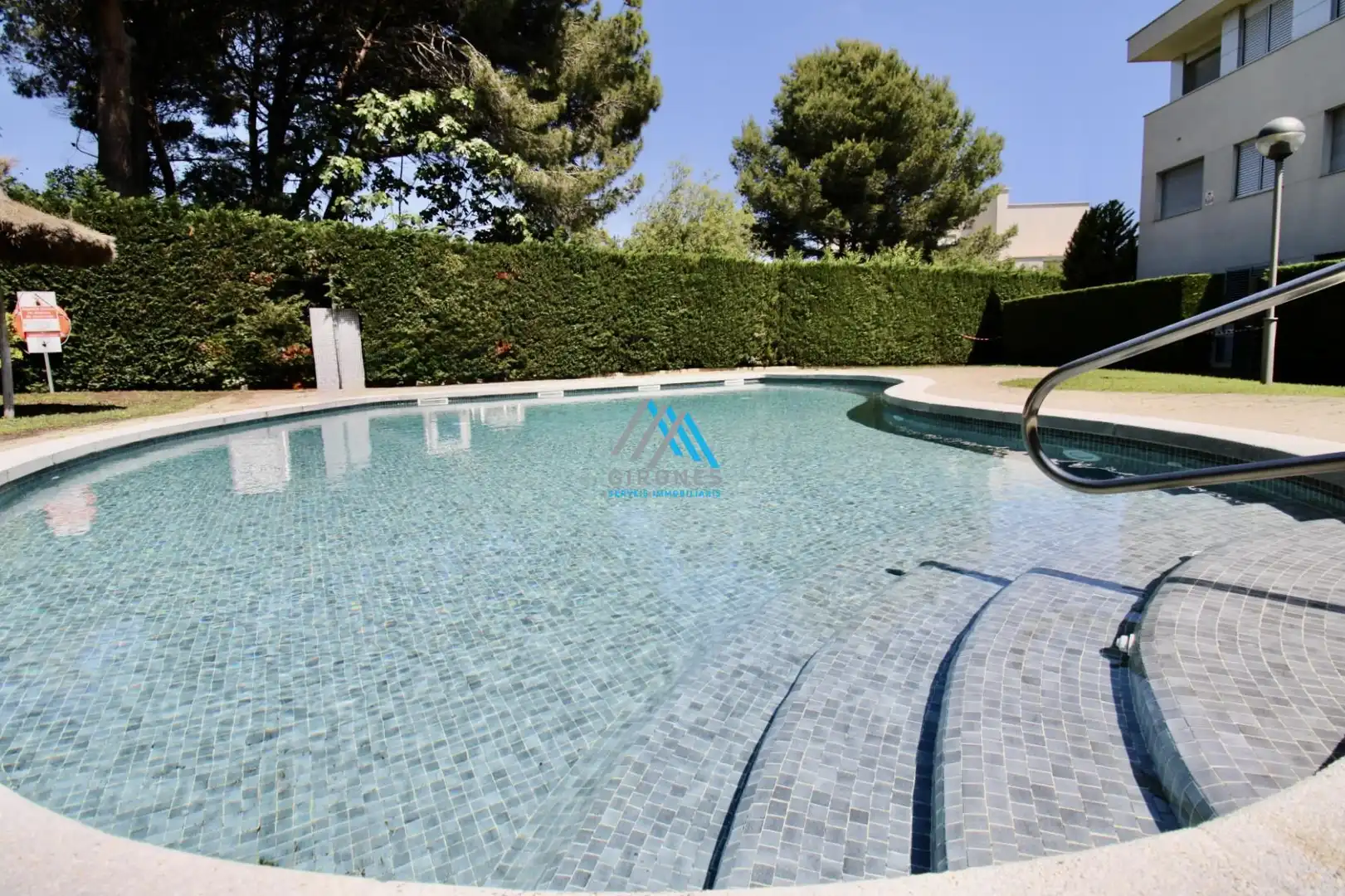 Swimming pool of Attic for sale in Castell d'Aro, Platja d'Aro i s'Agaró  with Air Conditioner, Heating and Terrace