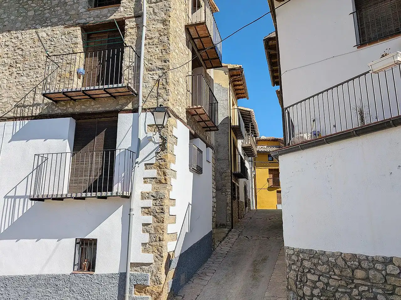 Vista exterior de Casa o chalet en venta en Morella con Calefacción, Terraza y Balcón