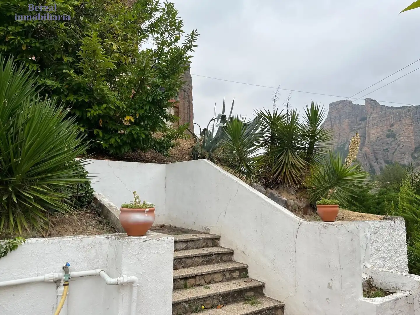 Jardí de Casa o xalet en venda en Sorzano amb Jardí privat, Terrassa i Traster
