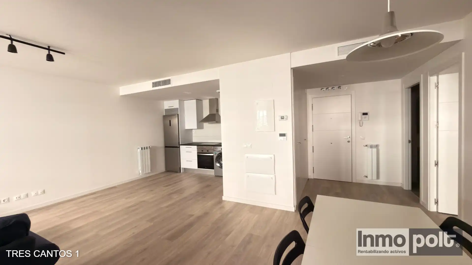 Living room of Flat for rent in Tres Cantos  with Air Conditioner, Furnished and Oven