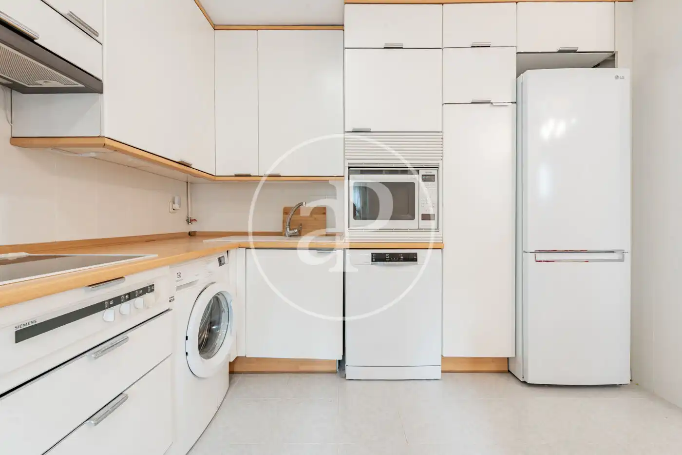 Kitchen of Flat for sale in Madrid  with Air Conditioner and Heating