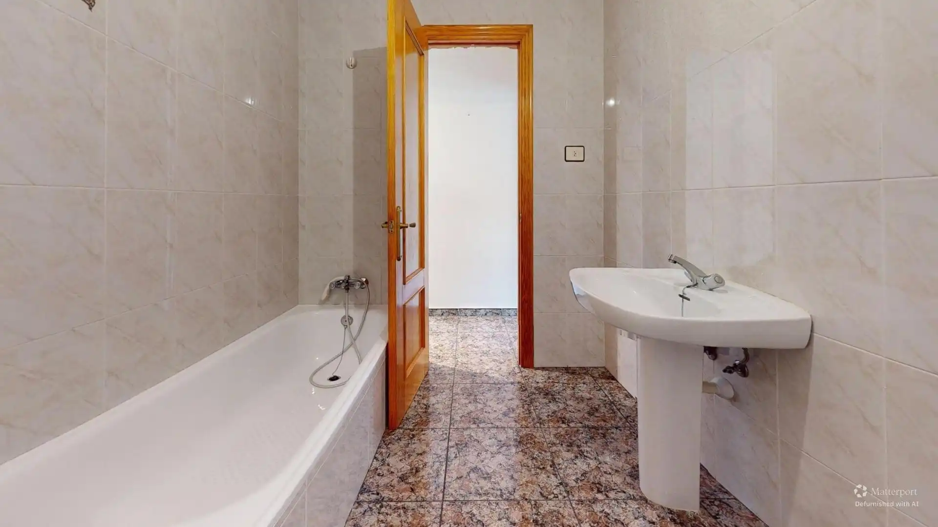 Baño de Casa adosada en venta en San Pedro del Pinatar con Terraza, Amueblado y Balcón