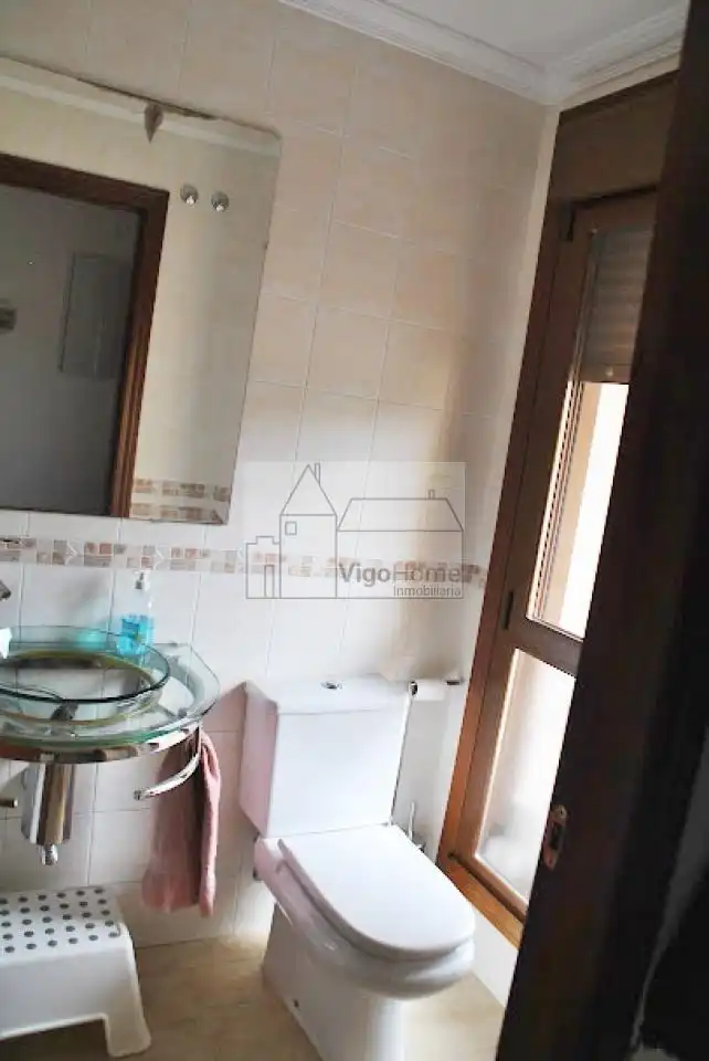 Bathroom of Houses for sale in Cangas   with Heating, Private garden and Terrace