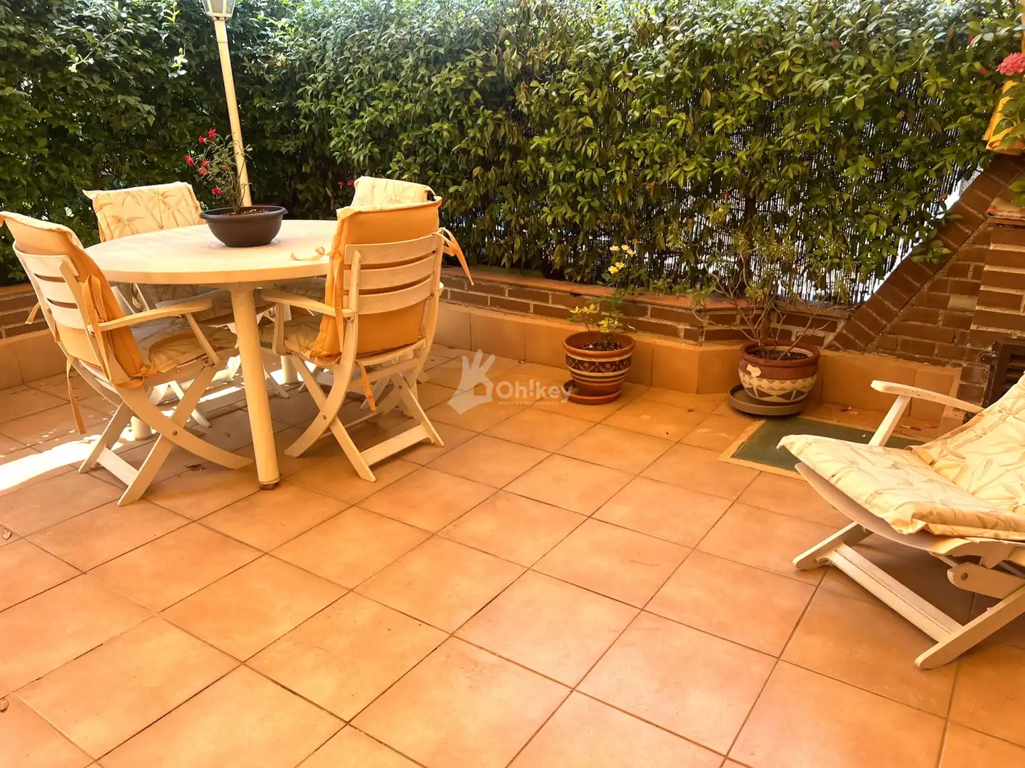 Jardí de Casa adosada en venda en Majadahonda amb Aire condicionat, Calefacció i Jardí privat