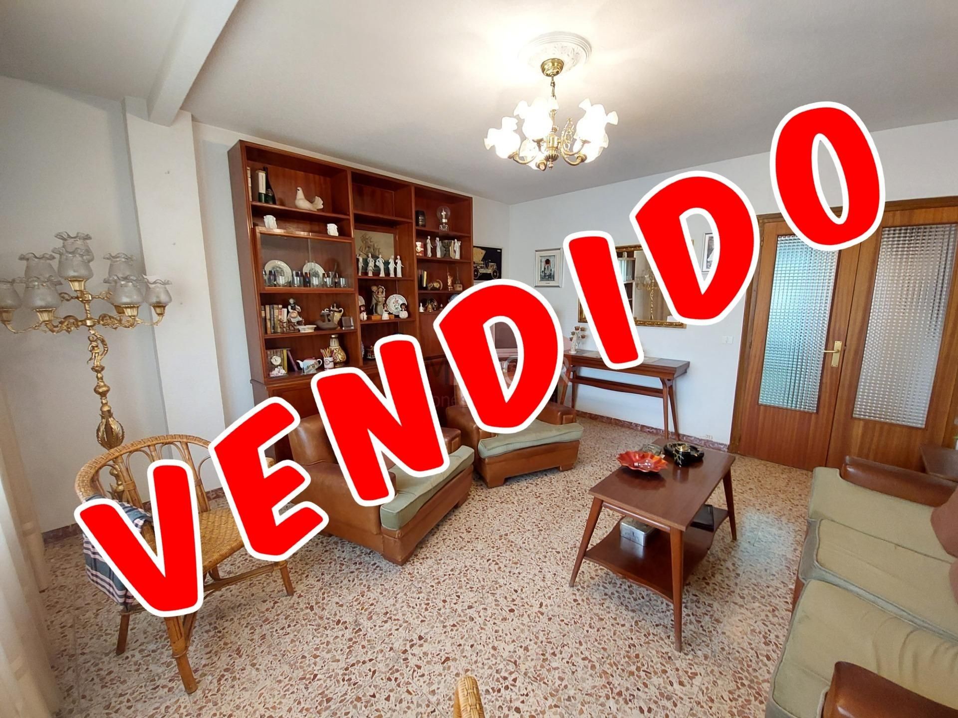 Sala d'estar de Pis en venda en Arévalo amb Calefacció i Terrassa