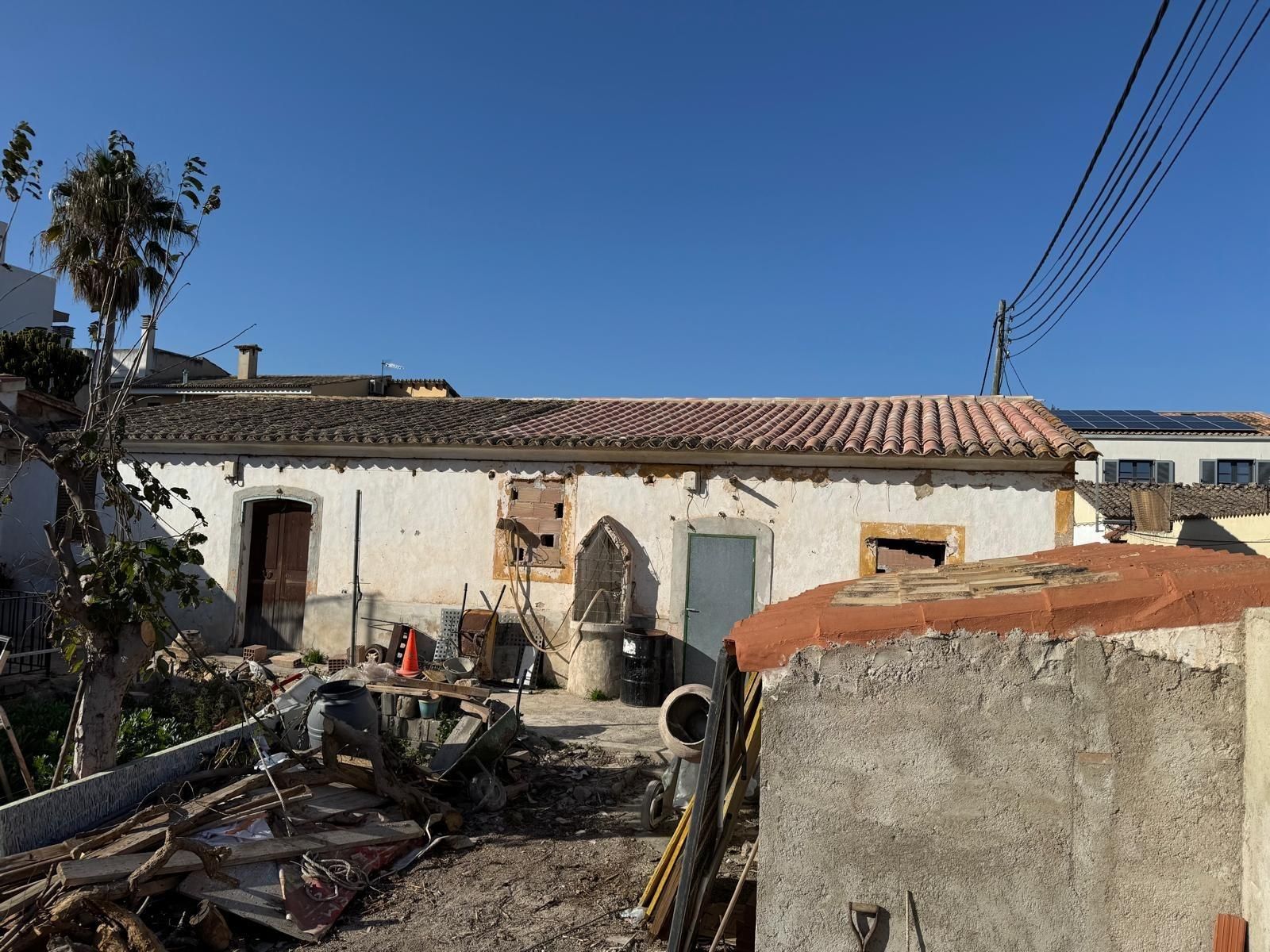 Vista exterior de Casa o xalet en venda en  Palma de Mallorca amb Jardí privat, Terrassa i Traster