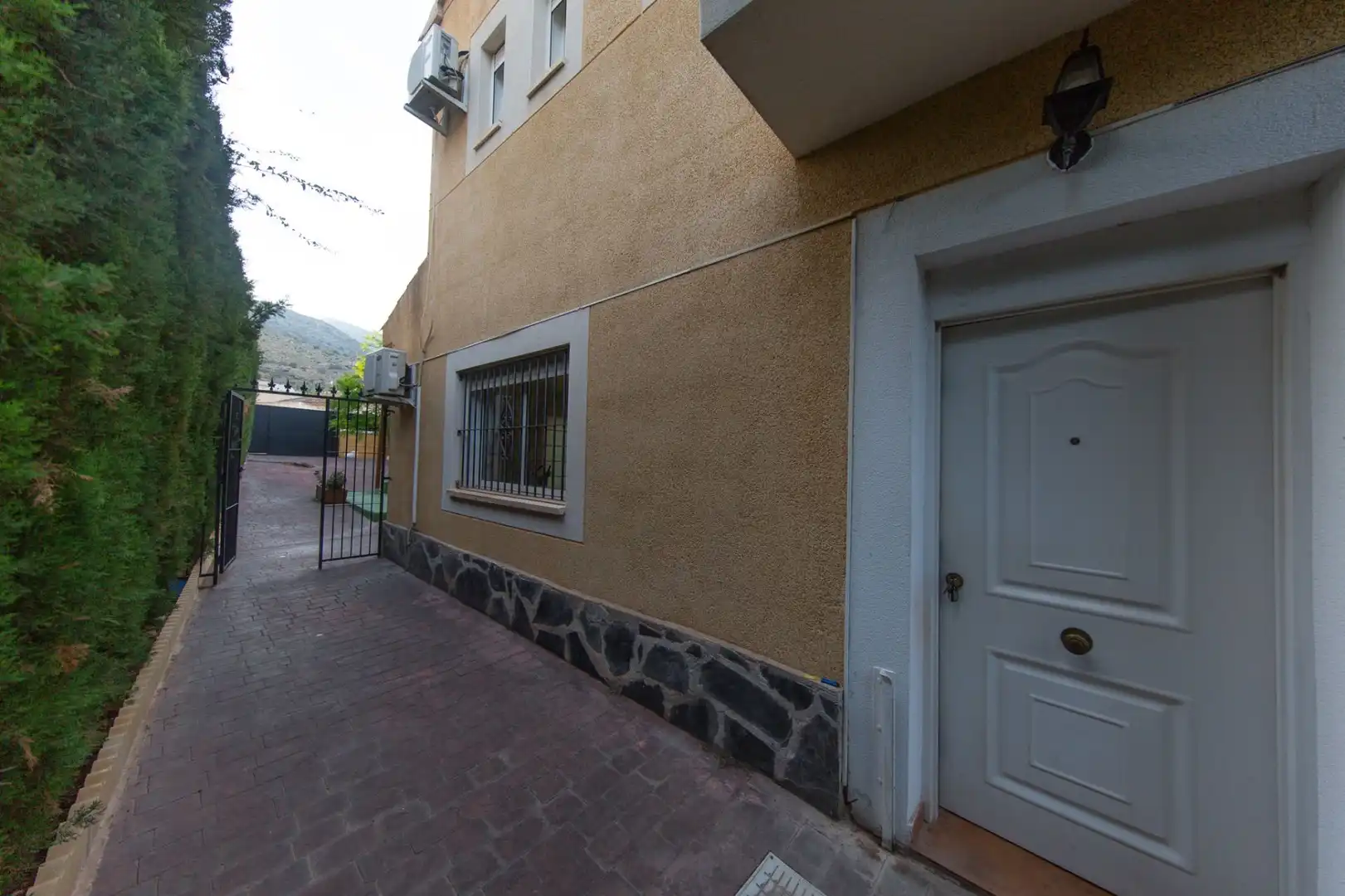 Adosado con jardín en venta en Aigües, imagen 28
