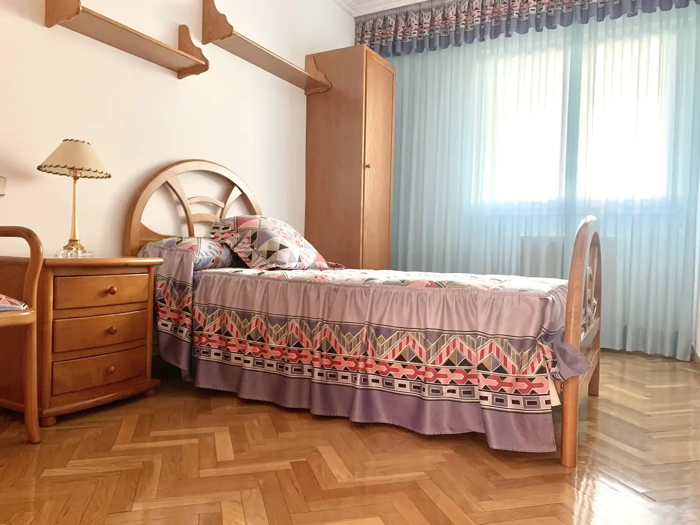 Habitación de Casa adosada de alquiler en Alcobendas con Aire acondicionado, Calefacción y Terraza