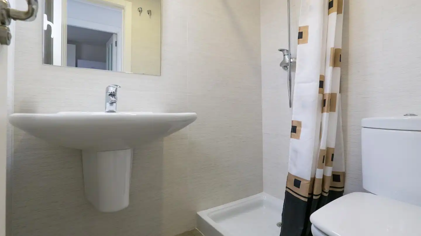 Baño de Casa adosada en venta en Santa Pola con Aire acondicionado, Terraza y Trastero