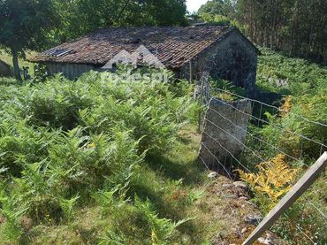 Terreny rústic en venda a Salvaterra de Miño