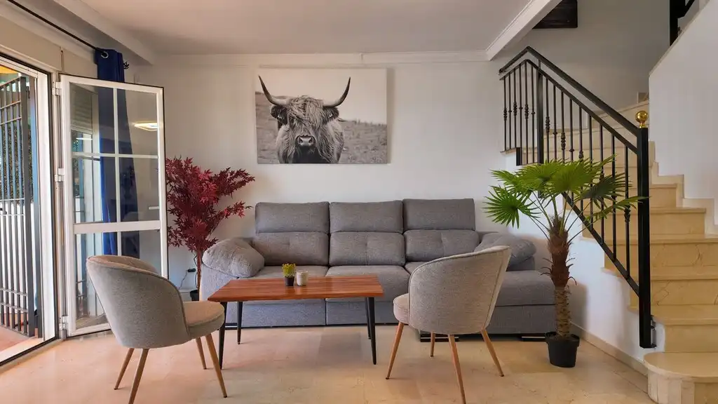 Sala de estar de Casa o chalet en venta en Benalmádena con Aire acondicionado, Terraza y Amueblado