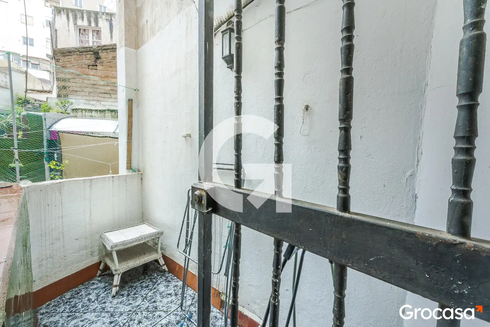 Terraza de Piso en venta en L'Hospitalet de Llobregat con Calefacción y Horno