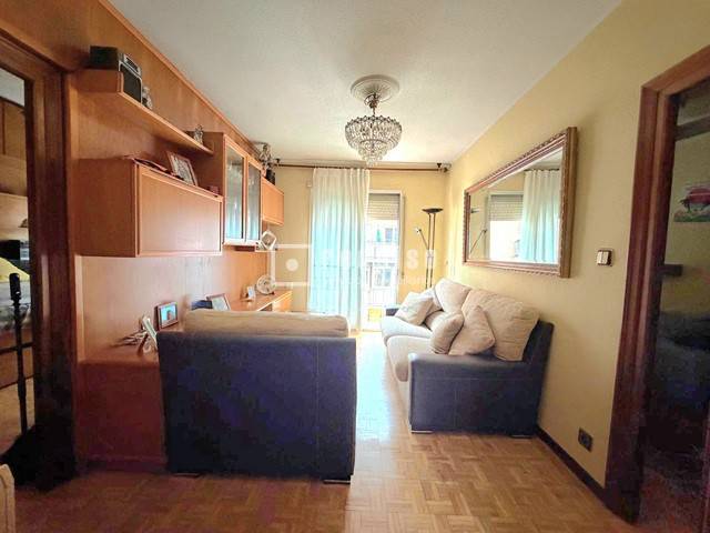 Piso en Venta en de los Olivos en Puerta del Ángel