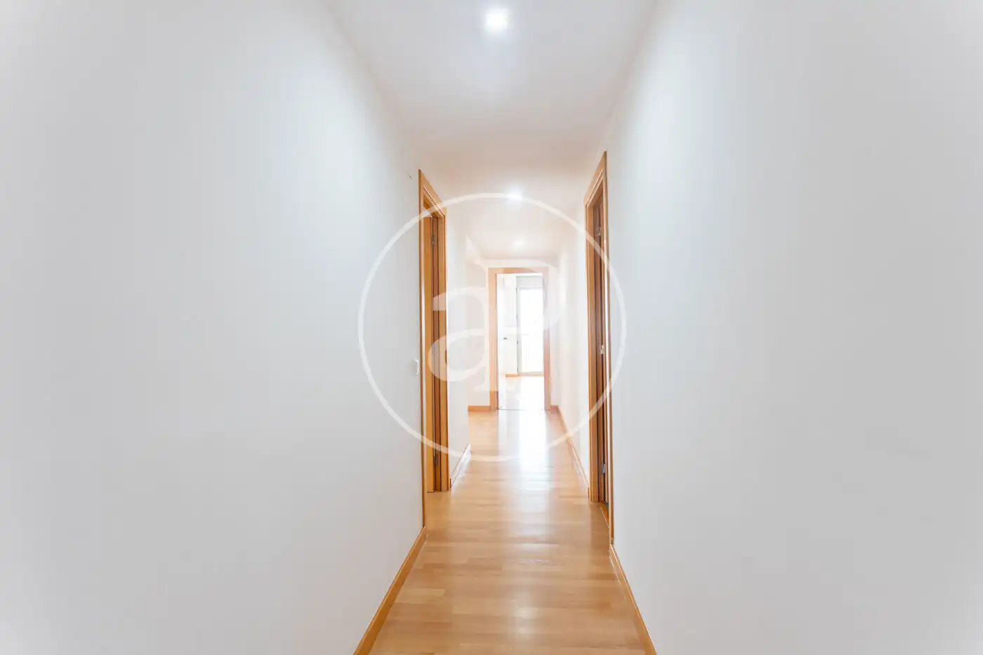 Wohnung zur Miete in Mataró mit Klimaanlage, Heizung und Terrasse