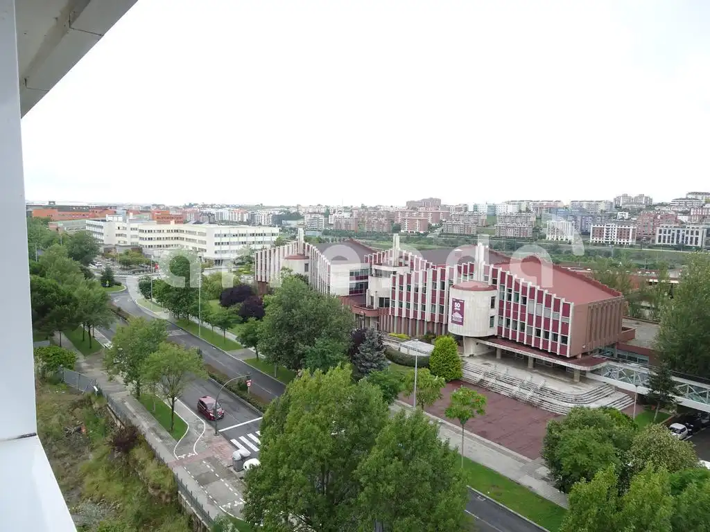 Exterior view of Flat for rent in Santander  with Heating and Furnished