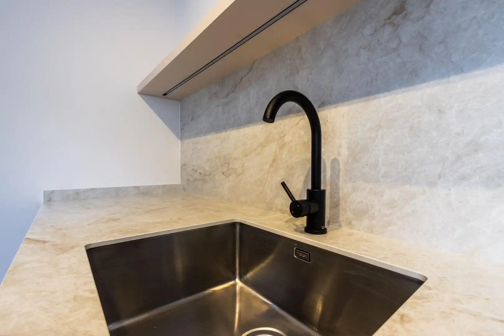 Kitchen of Houses for sale in Sabadell  with Terrace, Storage room and Alarm