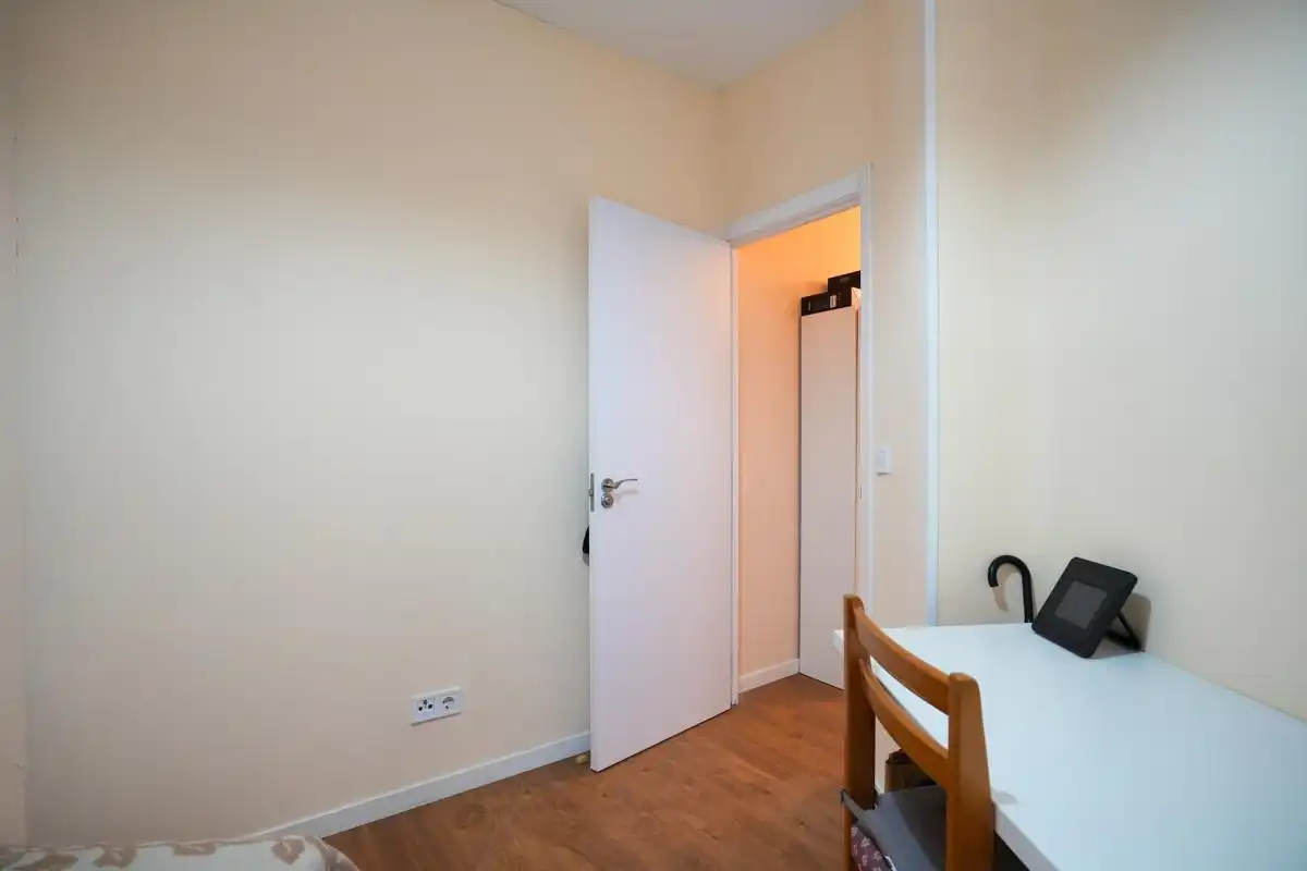 Habitación de Piso en venta en Madrid con Aire acondicionado y Calefacción