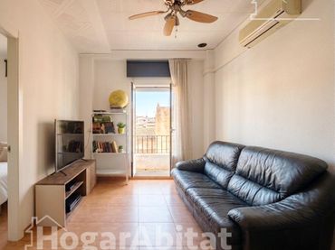 Appartement avec balcon à vendre à Calle Dolz del Castellar