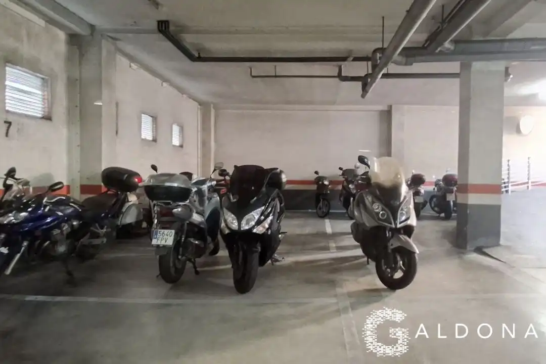 Parking de Piso en venta en Donostia - San Sebastián  con Calefacción y Trastero