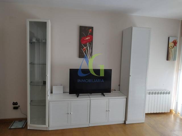 Piso en Alquiler en cofradia del ciento en La Vega - La Sal