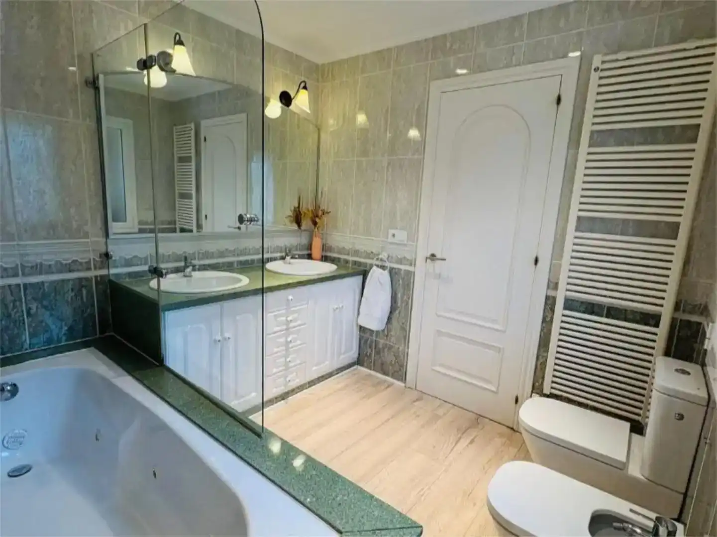Bathroom of Houses for sale in Argentona  with Air Conditioner and Balcony