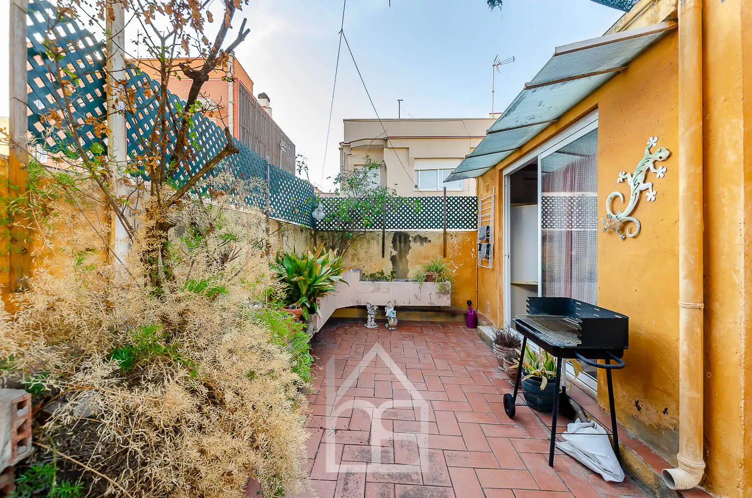 Adosado con terraza en venta en Carrer de Josep Torras i Bages, imagen 3