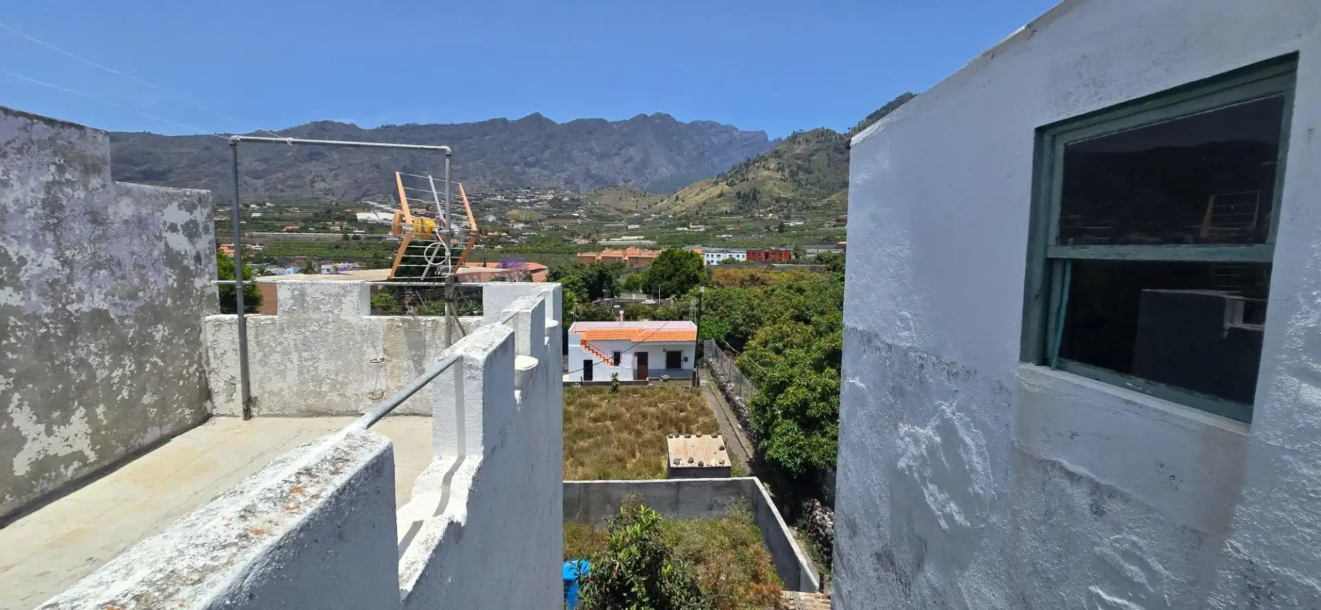 Vista exterior de Casa o chalet en venta en Los Llanos de Aridane con Jardín privado, Trastero y Balcón