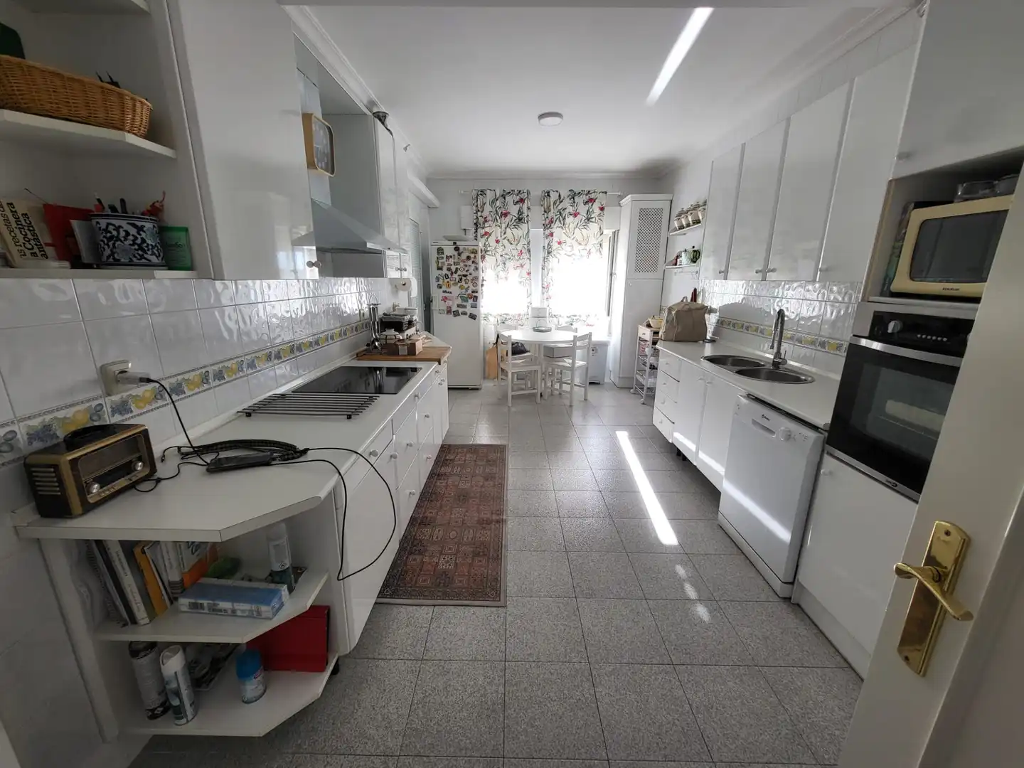 Cuina de Casa o xalet en venda en Badajoz amb Aire condicionat, Calefacció i Jardí privat