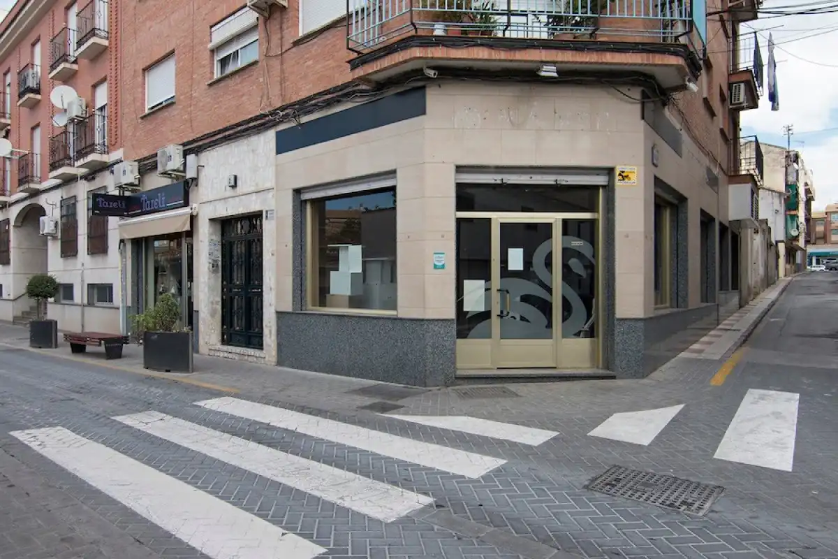 Local comercial en venda a Maracena, imagen 9
