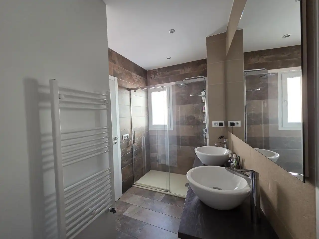 Bathroom of Houses for rent in Madrid  with Air Conditioner, Heating and Terrace