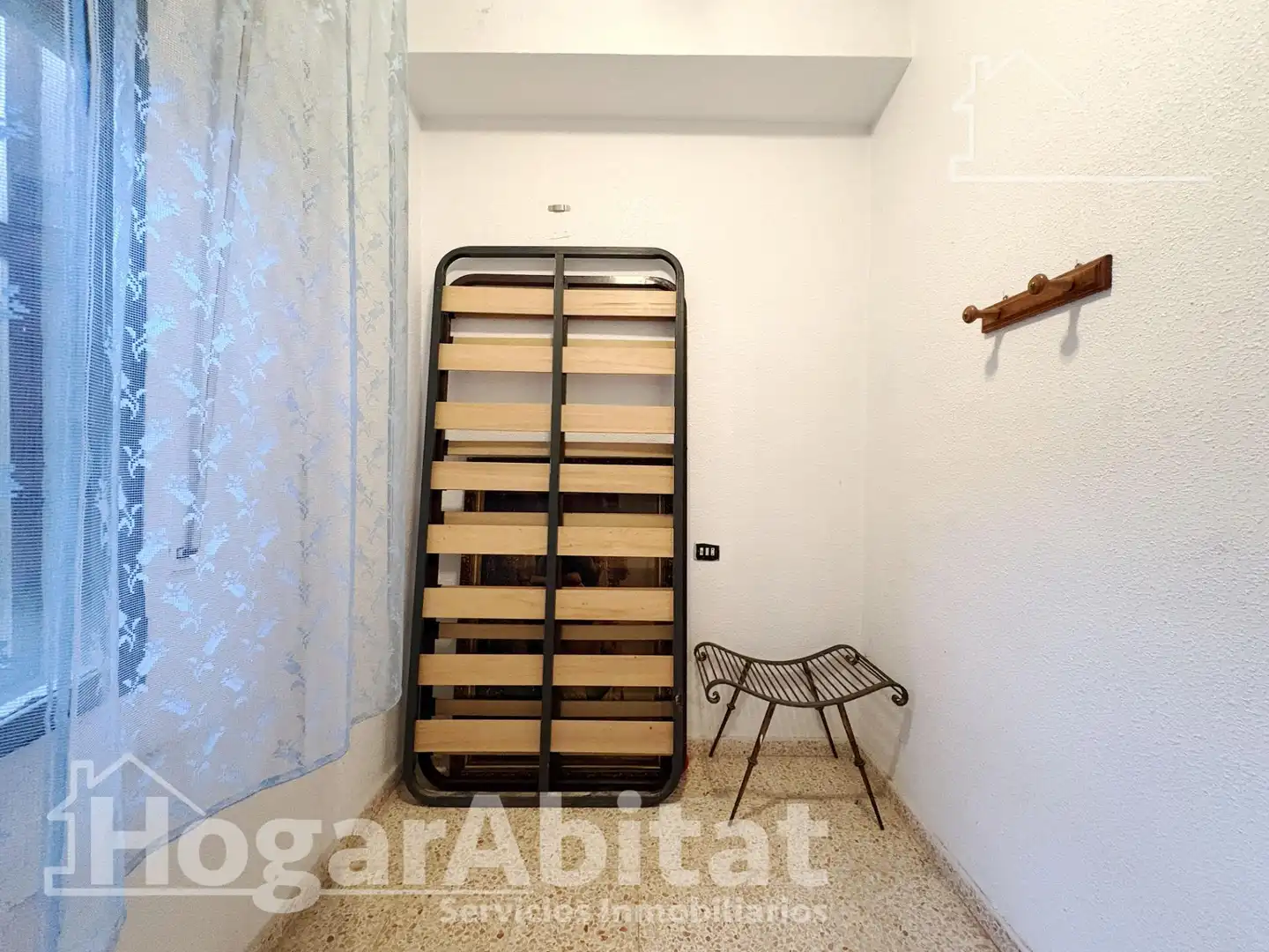 Dormitori de Casa o xalet en venda en Tavernes de la Valldigna amb Terrassa i Traster