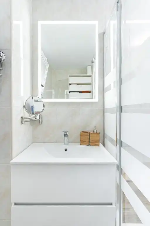 Baño de Estudio en venta en Benalmádena con Aire acondicionado, Amueblado y Piscina comunitaria