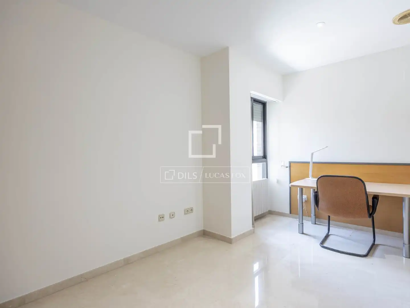 Schlafzimmer von Wohnung zur Miete in Gandesa mit Klimaanlage, Heizung und Privatgarten