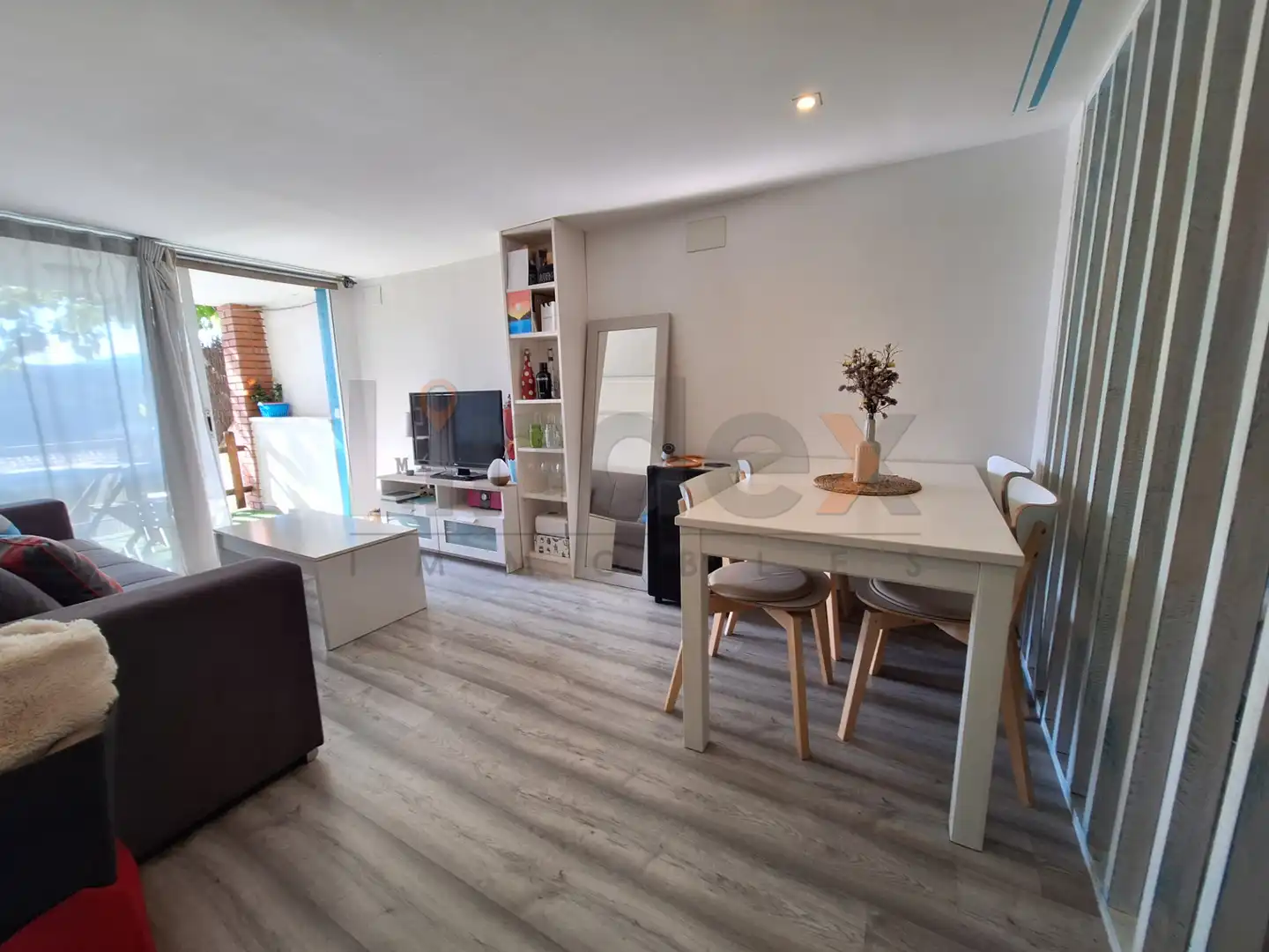 Sala de estar de Casa o chalet en venta en Arenys de Mar con Calefacción, Jardín privado y Parquet