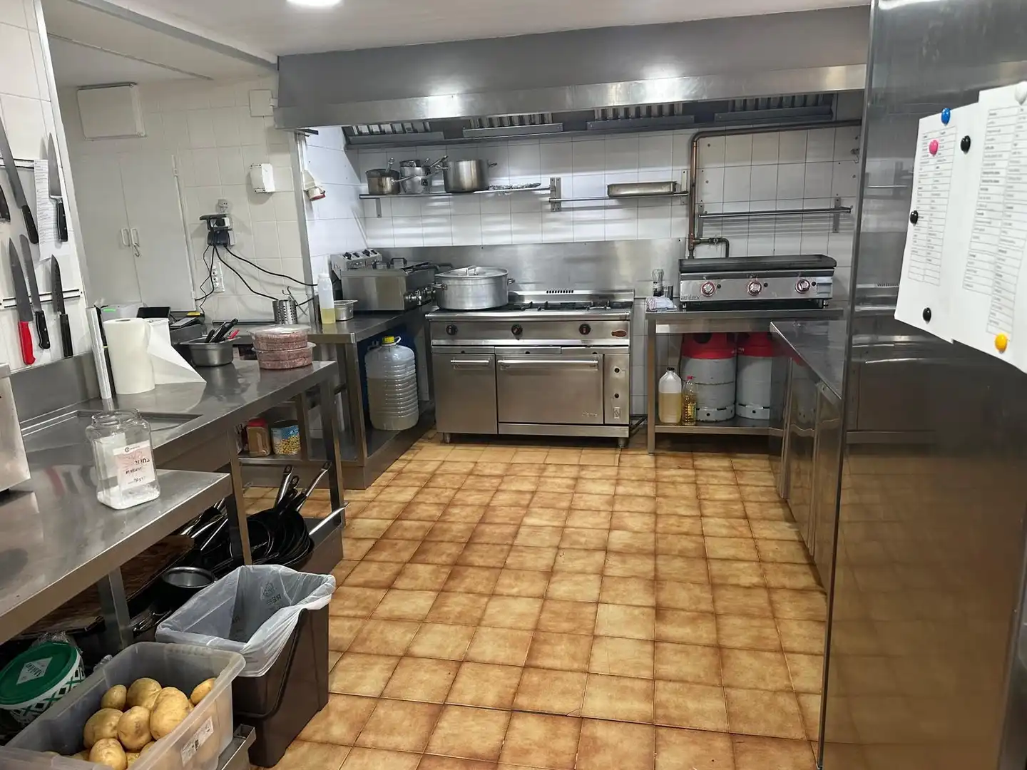 Cocina de Local en traspaso en Igualada con Aire acondicionado