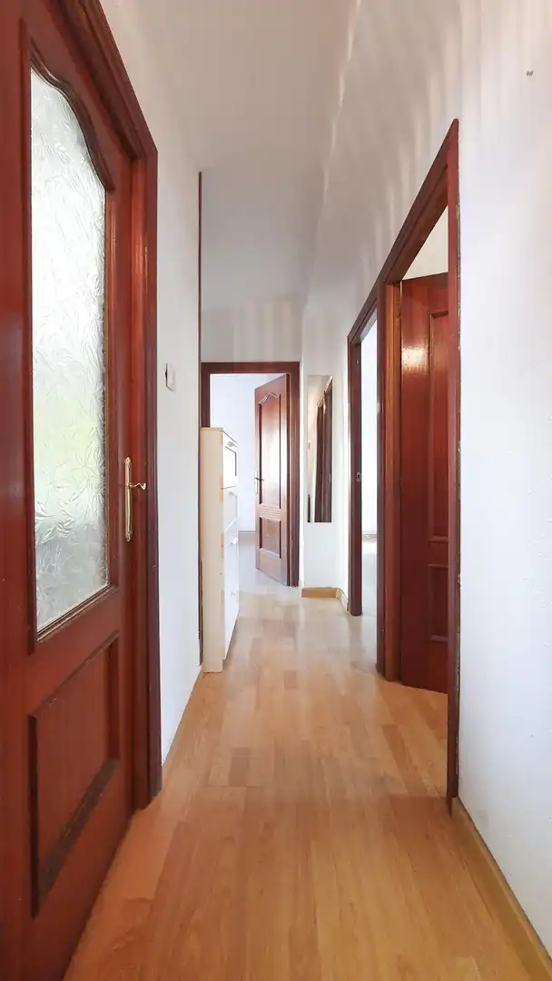 Piso en venta en Madrid con Calefacción, Terraza y Amueblado