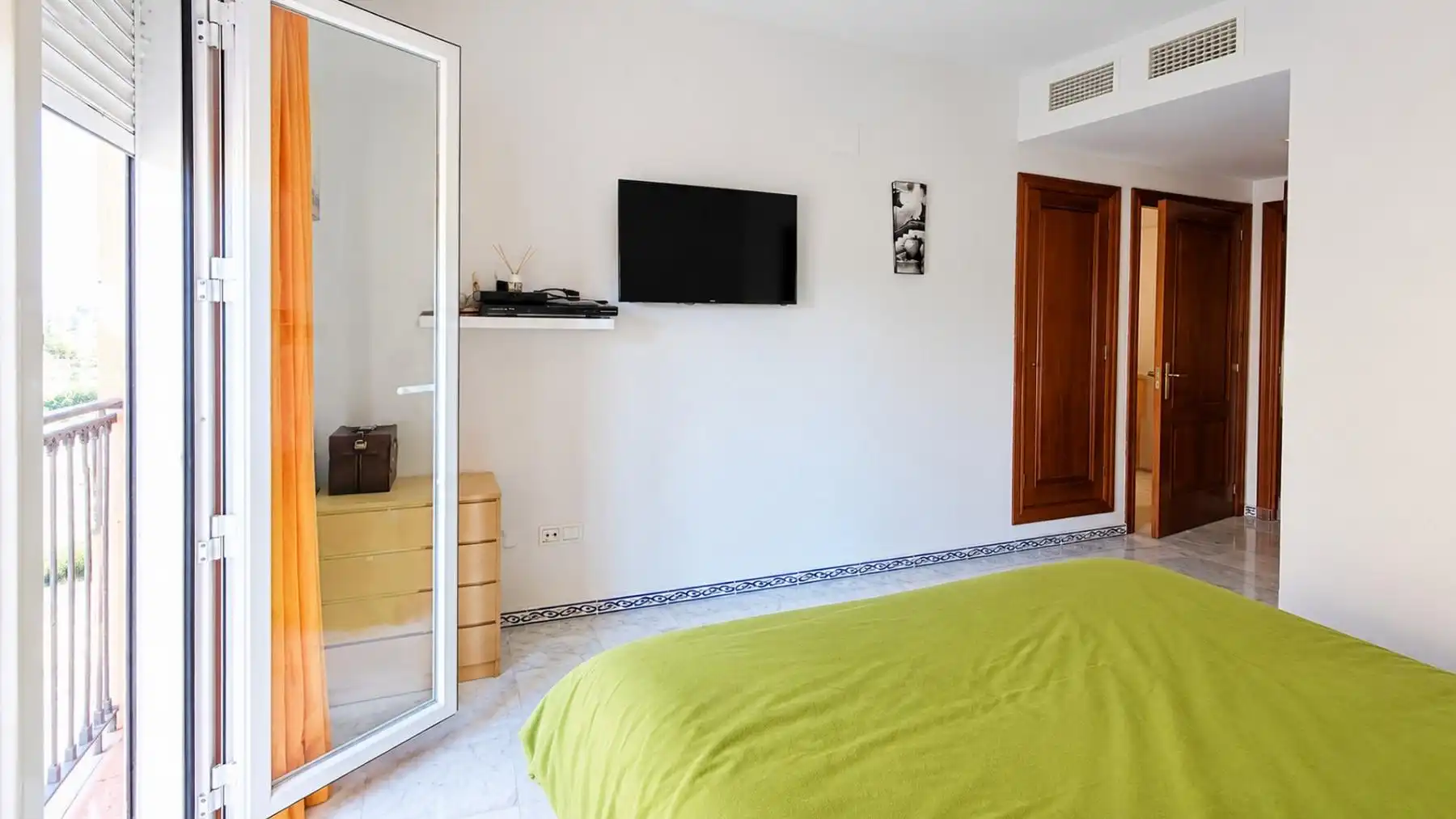 Apartament amb terrassa en venda a Playa de los Locos, imagen 15