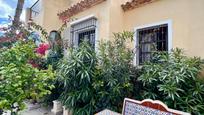 Jardí de Casa adosada en venda en Orihuela amb Jardí privat, Terrassa i Traster