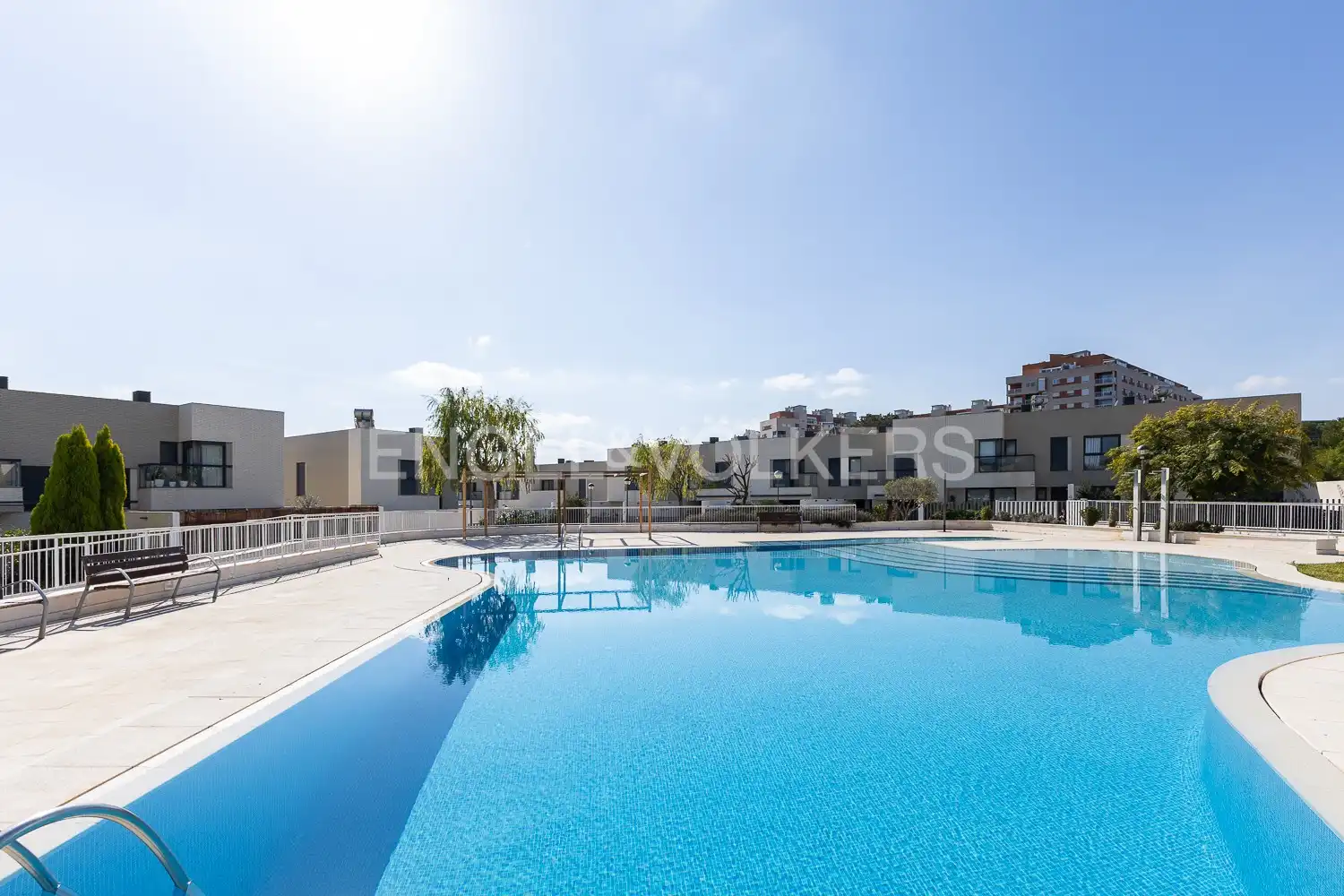 Piscina de Casa o xalet en venda en Paterna amb Aire condicionat, Calefacció i Jardí privat