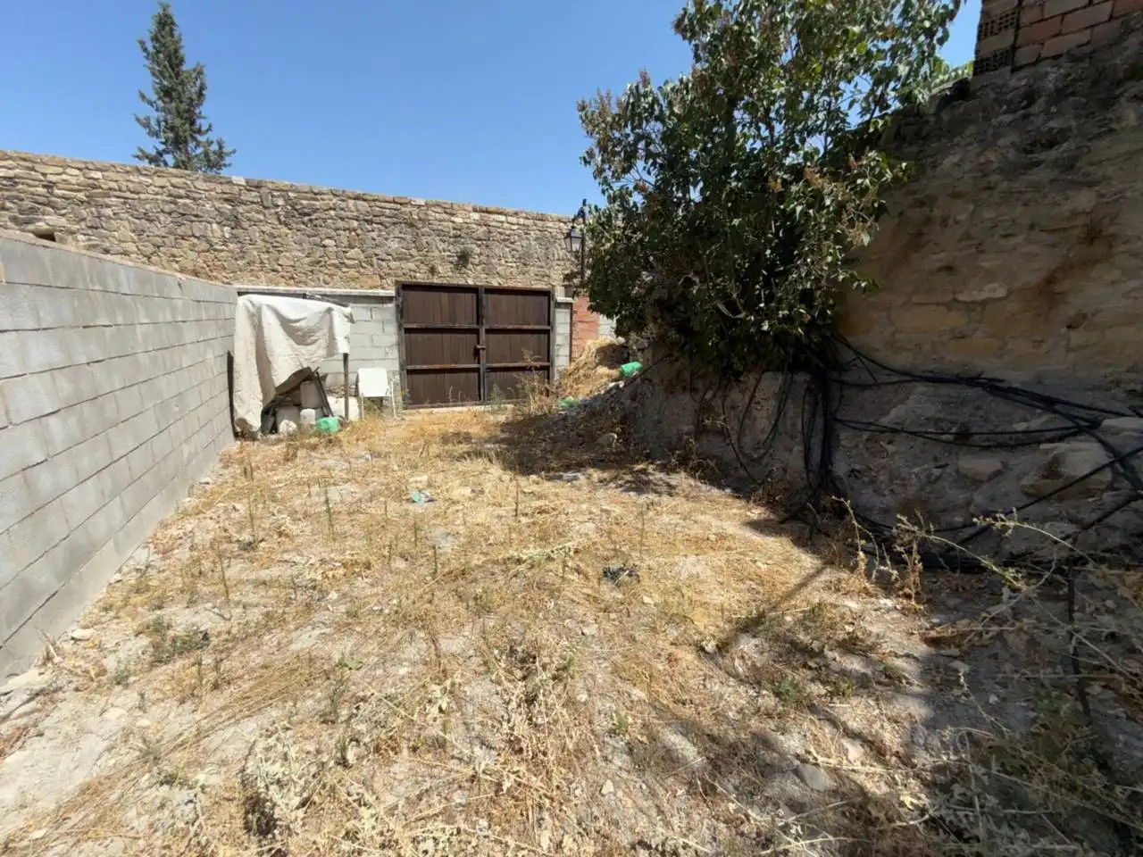 Casa con jardín en venta en Sabiote, imagen 23