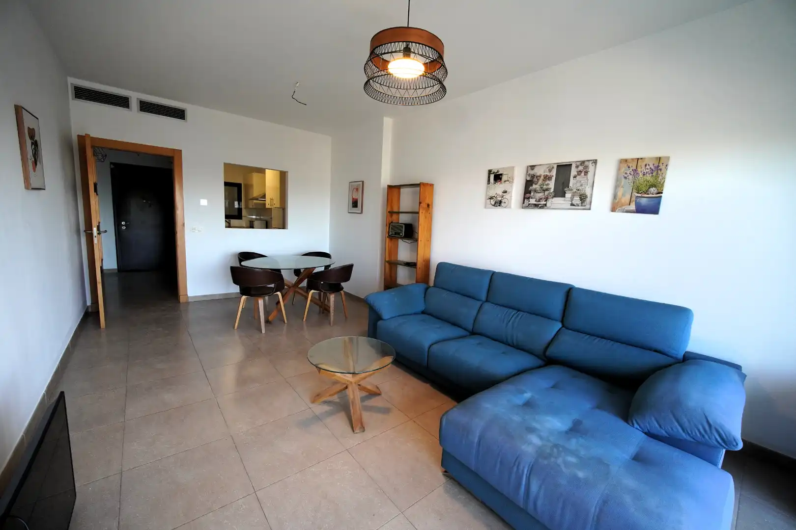 Sala de estar de Piso en venta en Roquetas de Mar con Aire acondicionado, Terraza y Amueblado