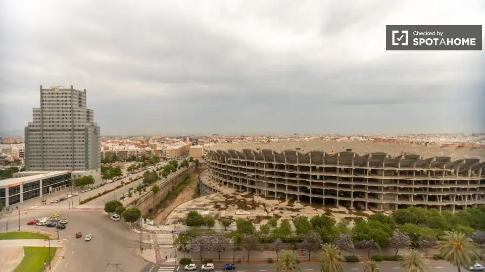 Parking of Apartments for share in Valencia  with Air Conditioner, Terrace and Furnished