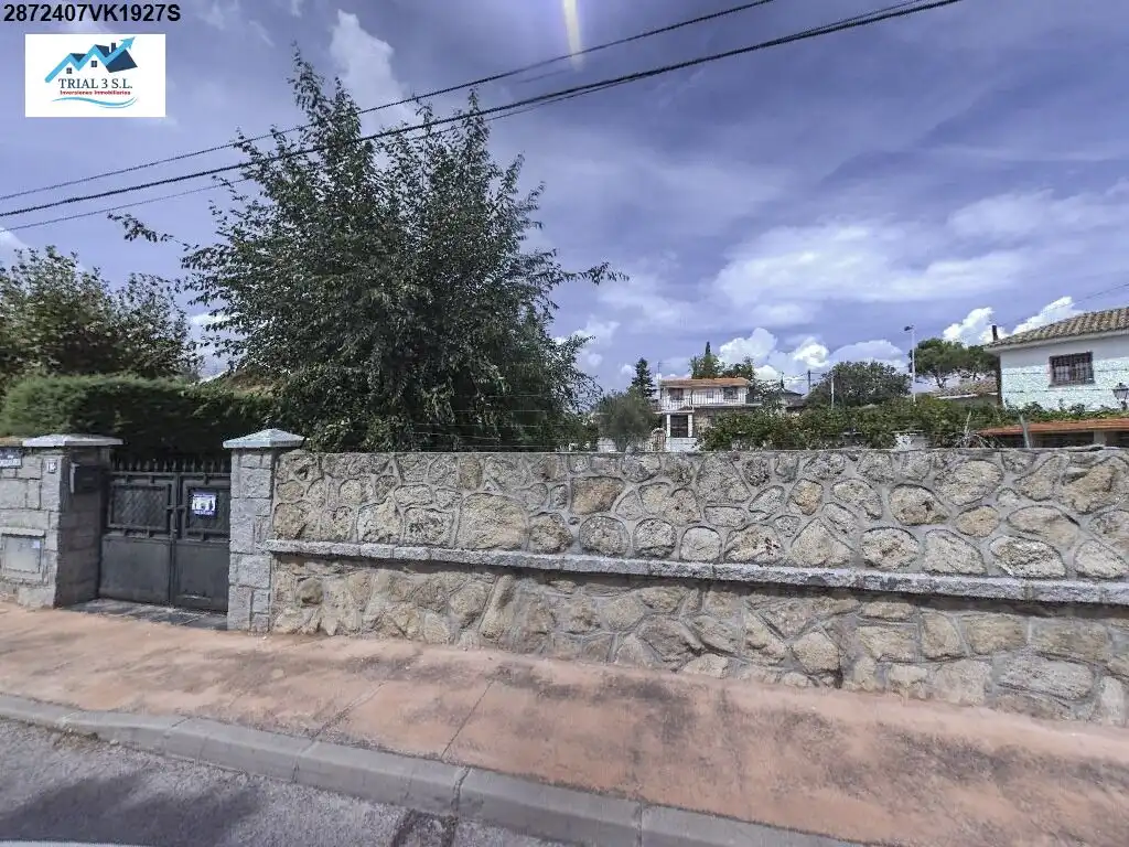 Casa con piscina in vendita a Calle BAZA DE