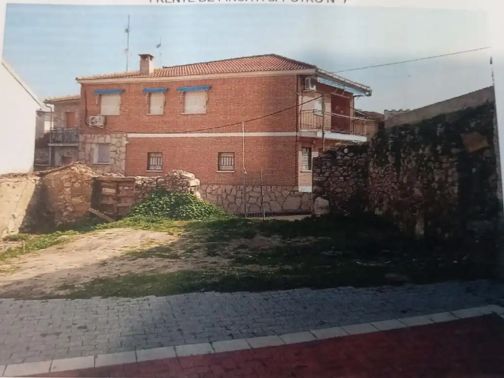 Vista exterior de Residencial en venta en Paredes de Escalona