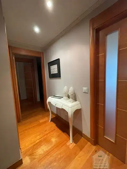Wohnung zur Miete in La Calzada - La Florida