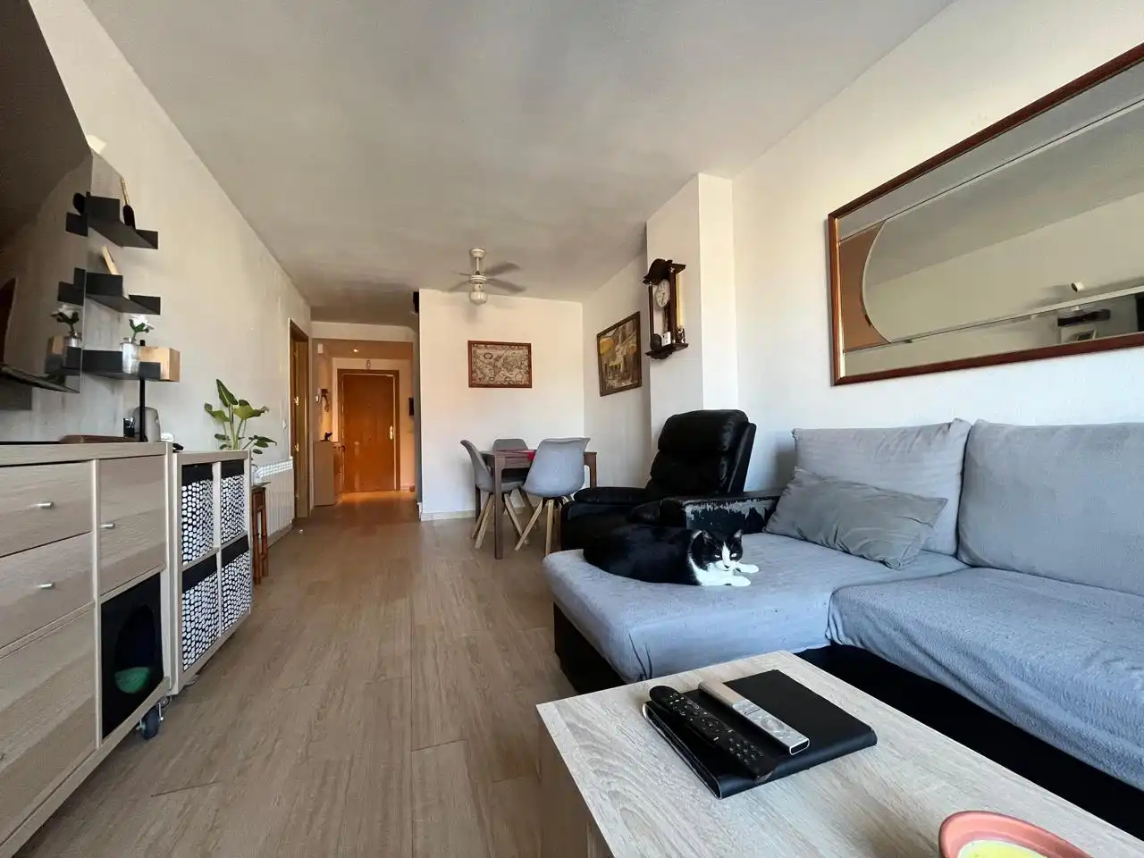 Sala de estar de Piso en venta en El Casar con Calefacción, Terraza y Balcón