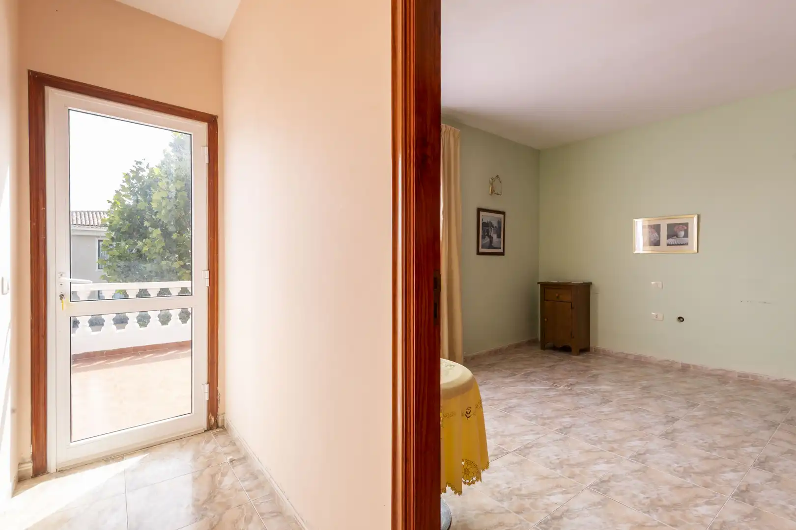 Einfamilien-Reihenhaus zum Verkauf in Los Realejos mit Privatgarten, Terrasse und Abstellraum