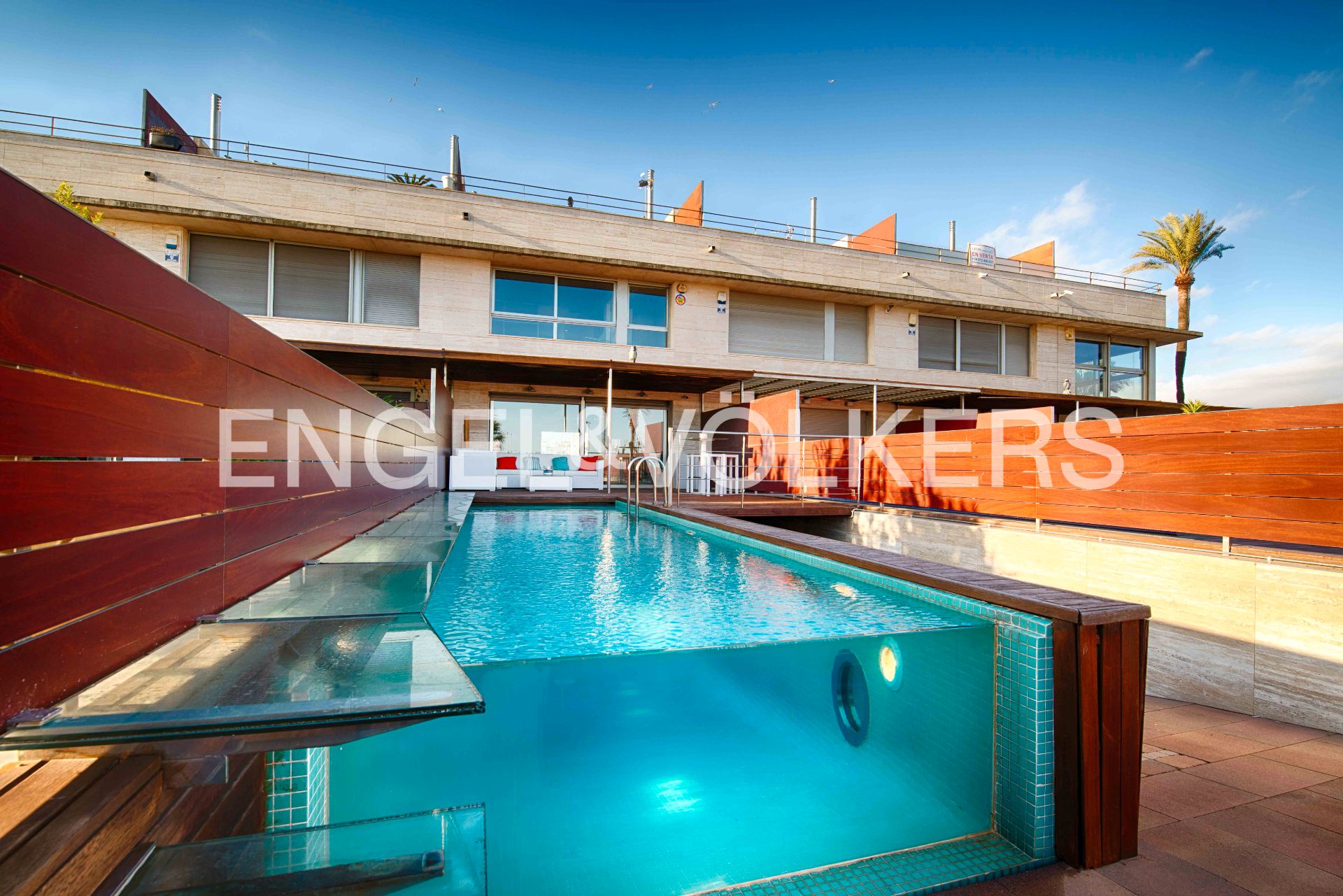 Swimming pool of Single-family semi-detached for sale in Empuriabrava  with Air Conditioner, Terrace and Swimming Pool