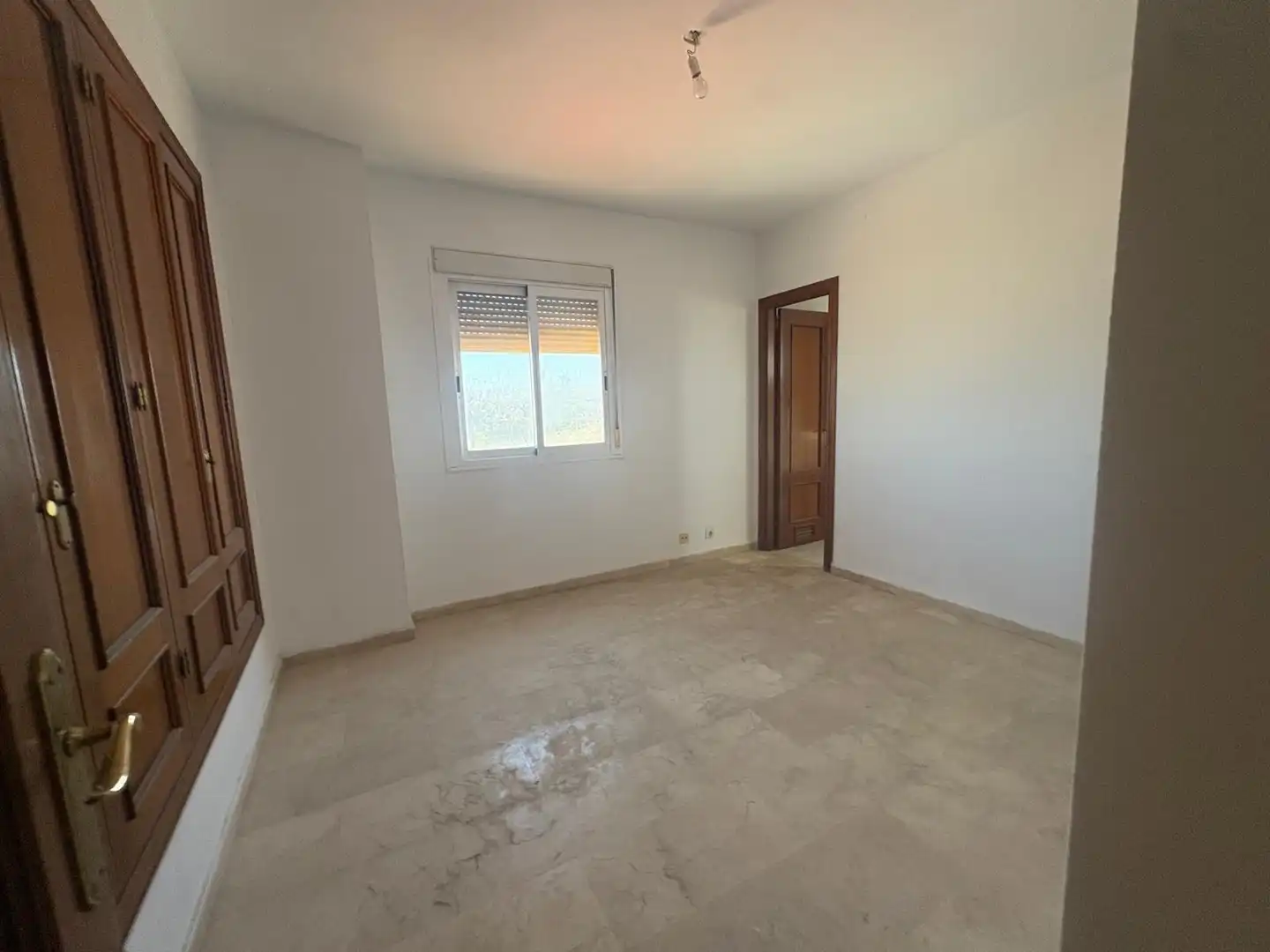 Bedroom of Flat for sale in Algeciras