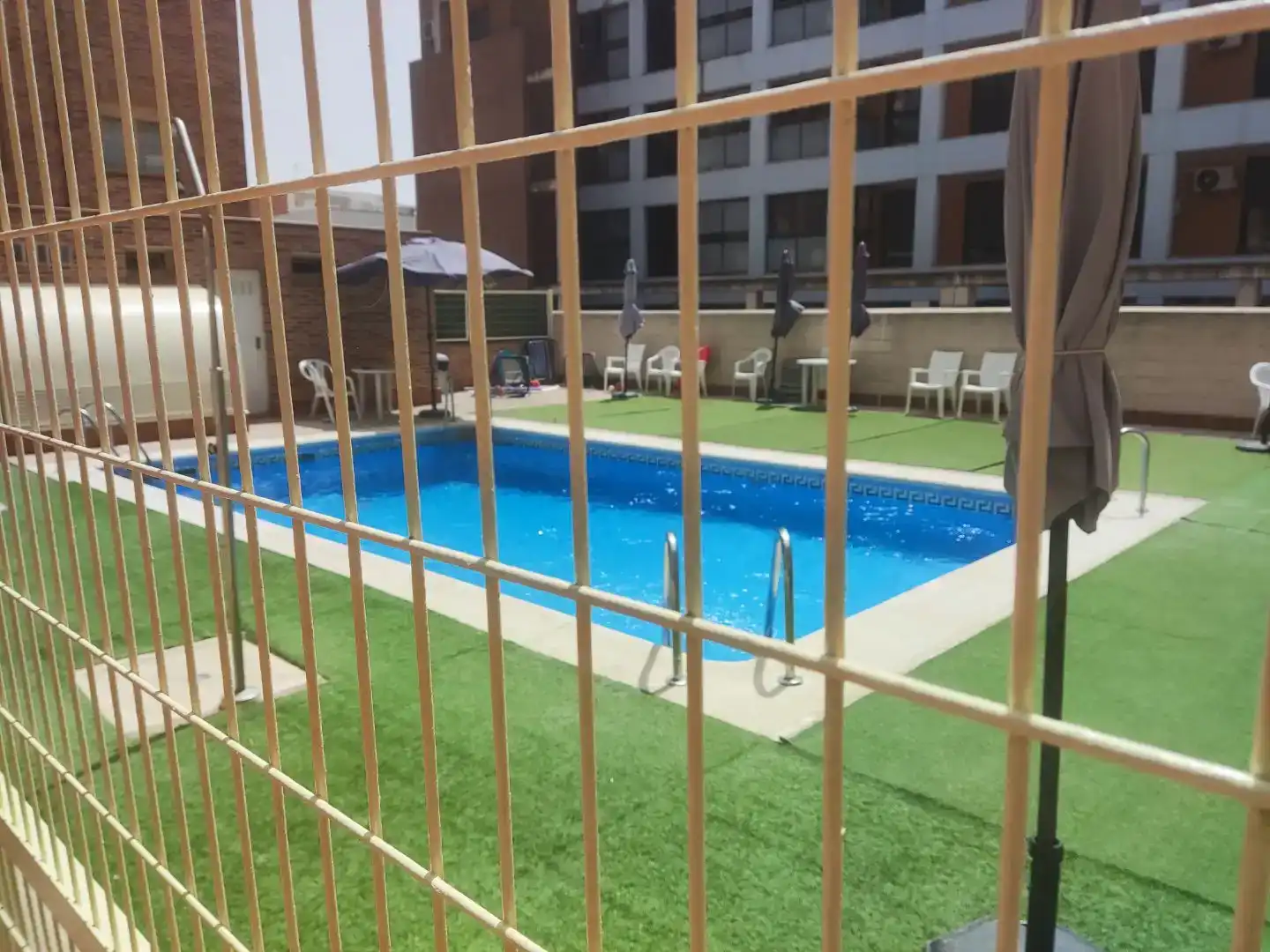 Piscina de Pis en venda en Alcalá de Henares amb Aire condicionat, Piscina i Balcó